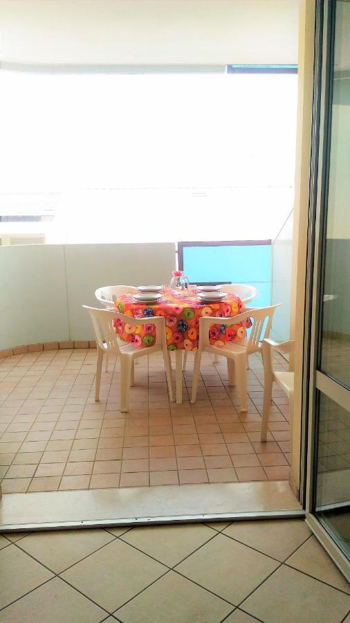 Green Holiday Wohnung Mit Schwimmbad Bibione Eksteriør billede